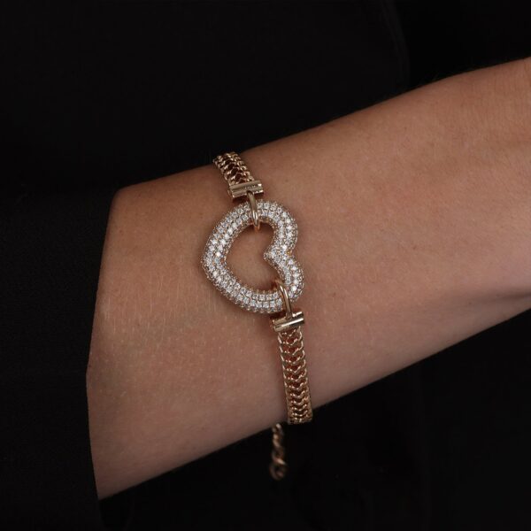 Pulseira Dourada de Coração Vazado Cravejado com Zircônia - Imagem 2